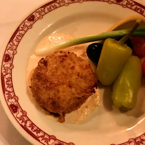 Housemade crab cake with remoulade